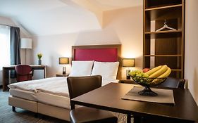 Point Hotel Apartments&Rooms